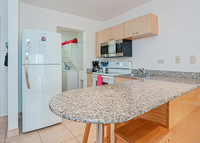3 Mi To Beach: Modern Santa Cruz 2br Hébergement de vacances Tamarindo